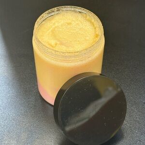 Twisted Pink Lemonade Foaming Sugar Scrub Milah
Monee Cosmetics